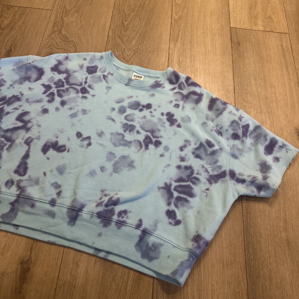 Victoria Secret PINK Women's SS Cut‎ Off Crop Tie Dye Crew Neck Oversized Small